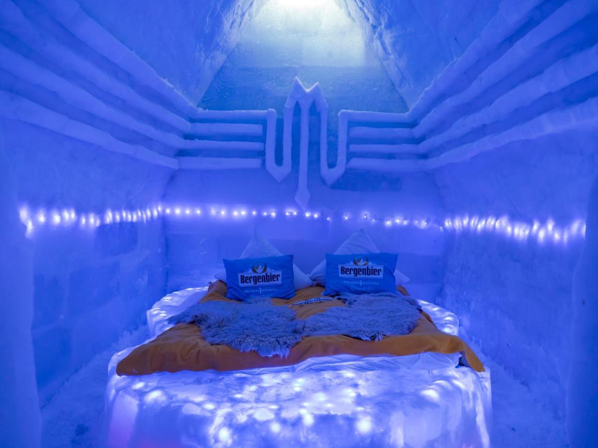 Hotel Of Ice Transylvania Cartisoara Exterior photo